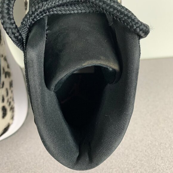 Air Jordan 11 Animal Instinct AR0715-010 Women's size 10 - Picture 13 of 16